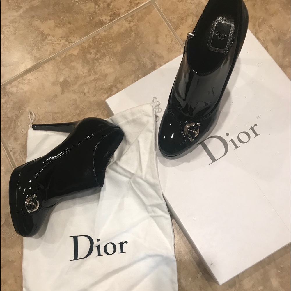 AUTHENTIC Dior booties!